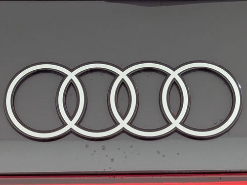 Certified 2025 Audi Q5 Premium Plus w/ Premium Plus image 24