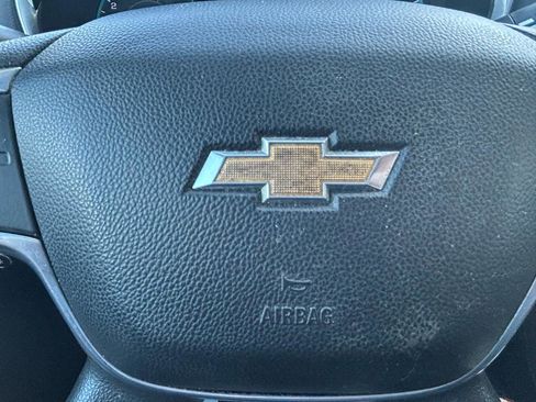 Used 2019 Chevrolet Traverse LS FWD image 21