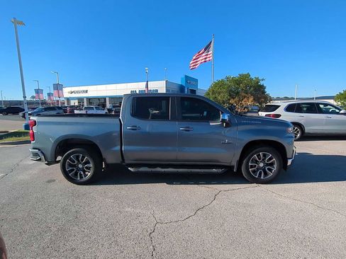 Used 2019 Chevrolet Silverado 1500 LT w/ Texas Edition image 9