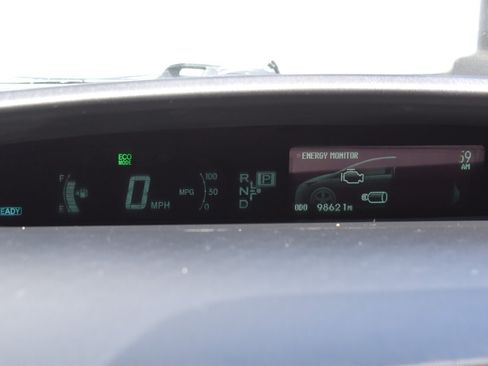 Used 2013 Toyota Prius Two FWD image 18