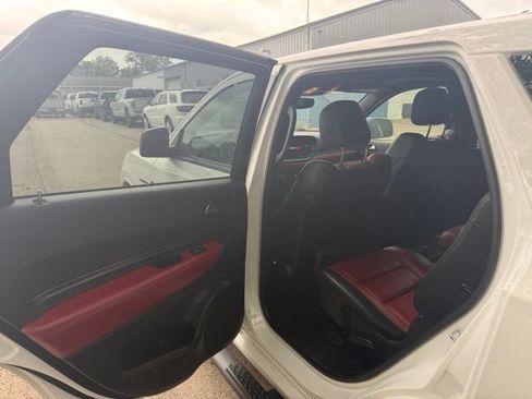 Used 2022 Dodge Durango R/T w/ Blacktop Package AWD/4WD image 7