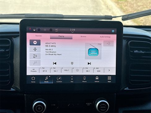 Used 2024 RAM ProMaster 3500 w/ Delivery Van Package image 17