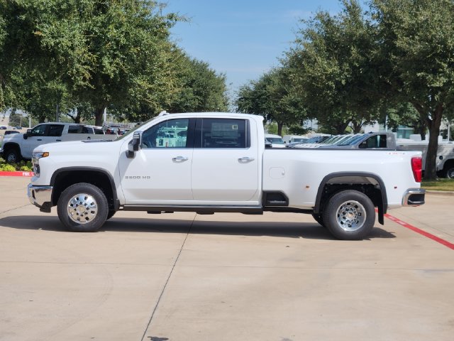 New 2026 Chevrolet Silverado 3500 LTZ w/ LTZ Plus Package AWD/4WD image 13