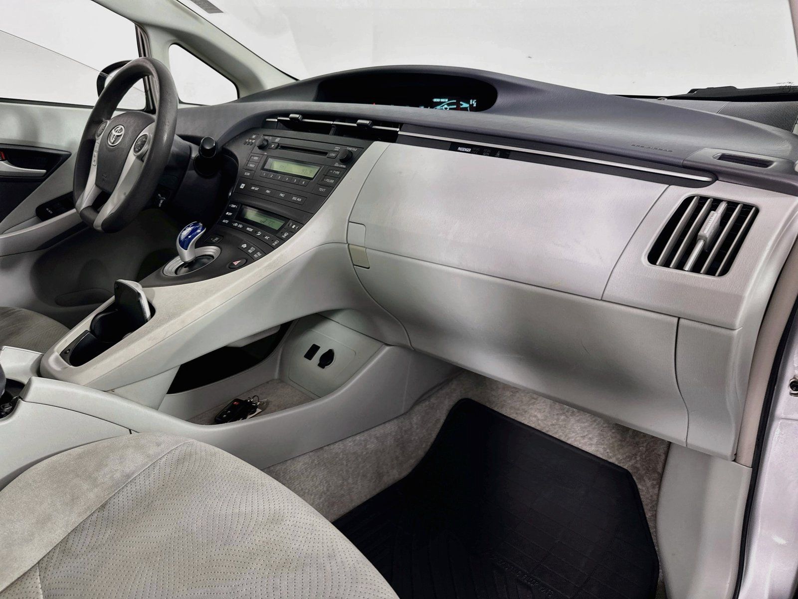 Used 2011 Toyota Prius Three FWD image 26