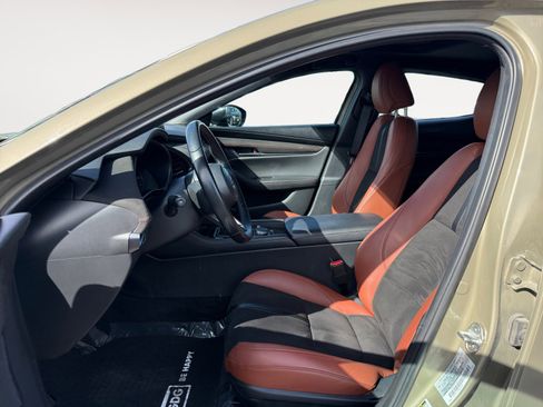 Used 2024 MAZDA MAZDA3 s image 10