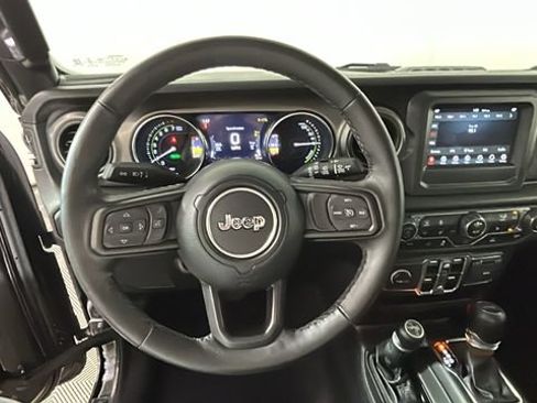 Used 2023 Jeep Wrangler Unlimited w/ Cold Weather Group AWD/4WD image 14