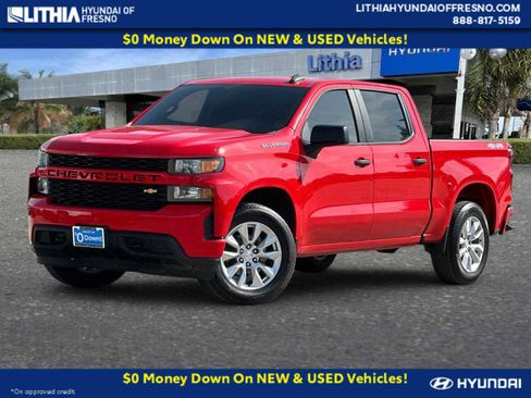 Used 2021 Chevrolet Silverado 1500 Custom image 1