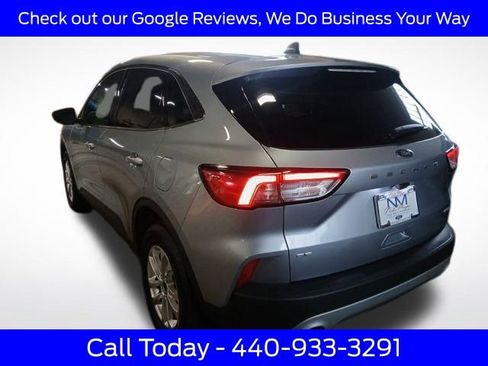 Certified 2022 Ford Escape SE w/ Cold Weather Package image 18