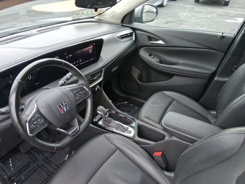 Used 2024 Buick Encore GX Sport Touring image 16