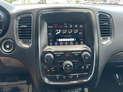 Used 2018 Dodge Durango SXT w/ 3rd Row Seating Group AWD/4WD image 6