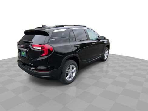 Used 2022 GMC Terrain SLE w/ Driver Convenience Package image 8