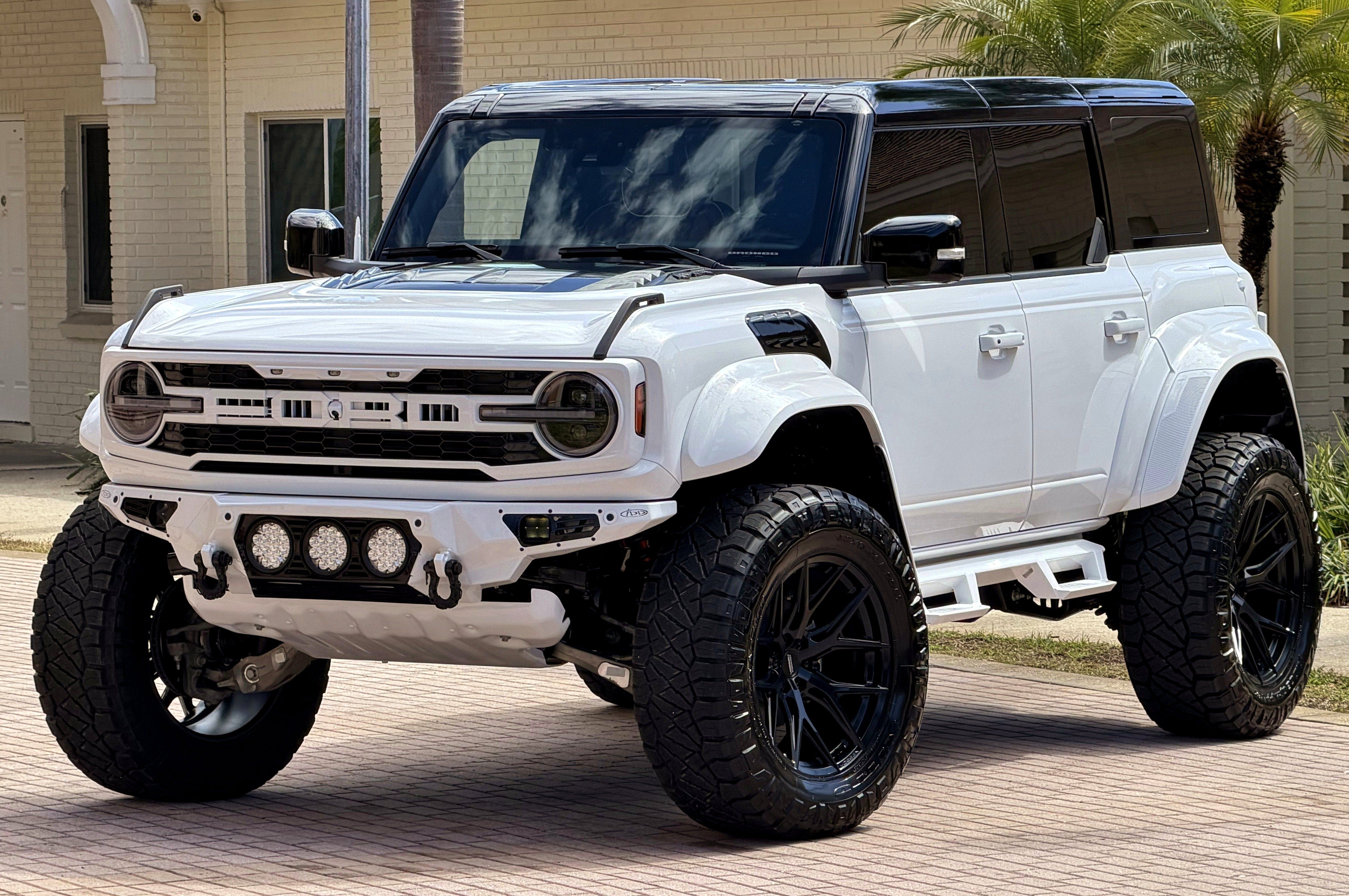 Used 2026 Ford Bronco Raptor AWD/4WD image 42