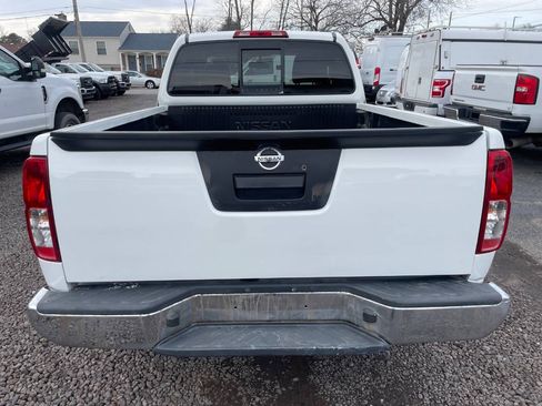 Used 2019 Nissan Frontier SV RWD image 4