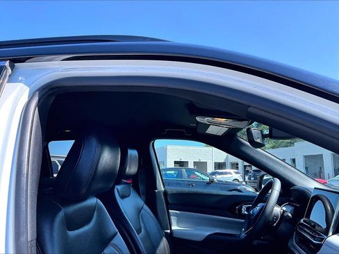Used 2024 Jeep Compass Limited AWD/4WD image 23