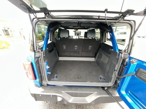 Used 2024 Ford Bronco Outer Banks image 24