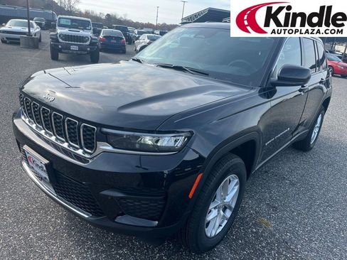 New 2025 Jeep Grand Cherokee Laredo X w/ Luxury Tech Group I image 1