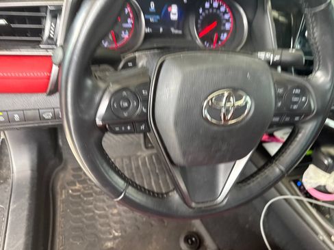 Used 2021 Toyota Camry XSE FWD image 8
