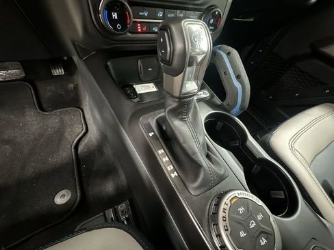 Used 2023 Ford Bronco Wildtrak AWD/4WD image 21