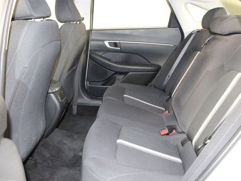 Used 2025 Hyundai Sonata SEL FWD image 16