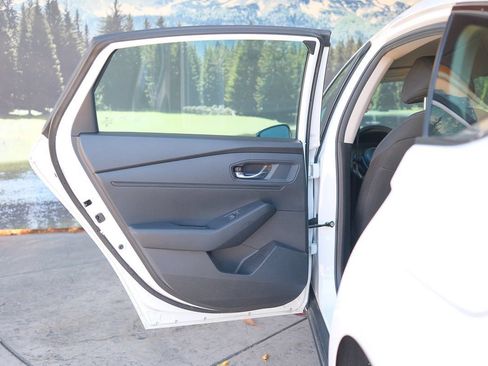 Used 2025 Honda Accord LX image 37