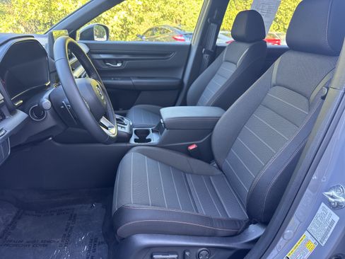 Used 2026 Honda CR-V Sport image 5