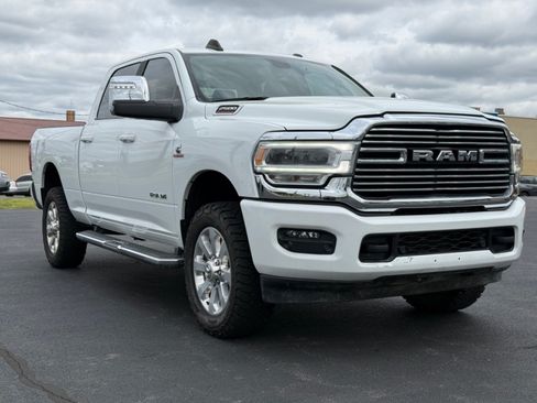 Used 2023 RAM 2500 Laramie AWD/4WD image 2