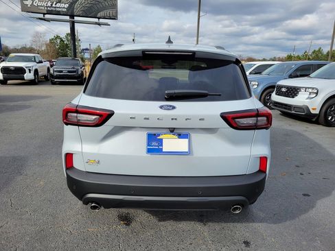 New 2026 Ford Escape ST-Line w/ Tech Pack #1 image 4