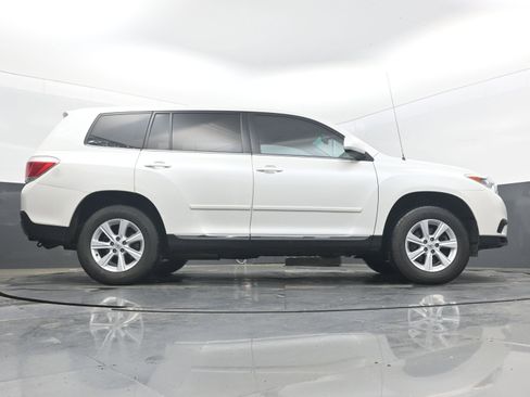 Used 2011 Toyota Highlander 2WD image 28