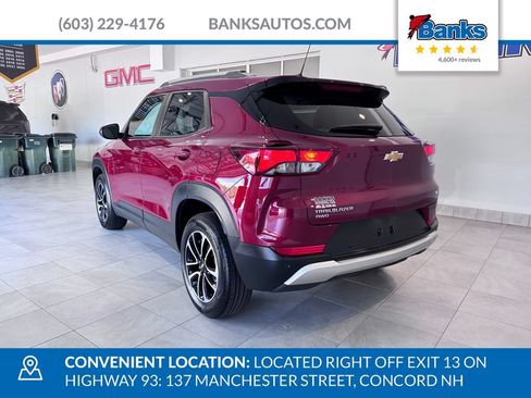 Used 2025 Chevrolet TrailBlazer LT w/ Convenience Package AWD/4WD image 6