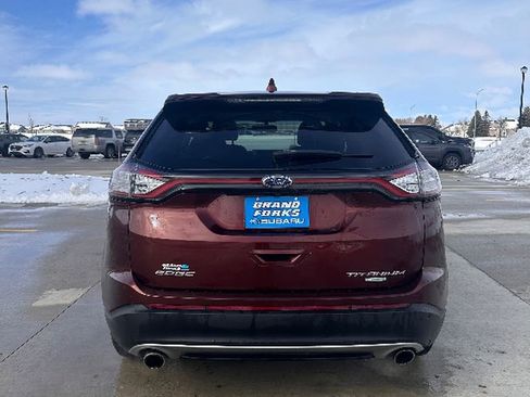 Used 2015 Ford Edge Titanium w/ Technology Package FWD image 6
