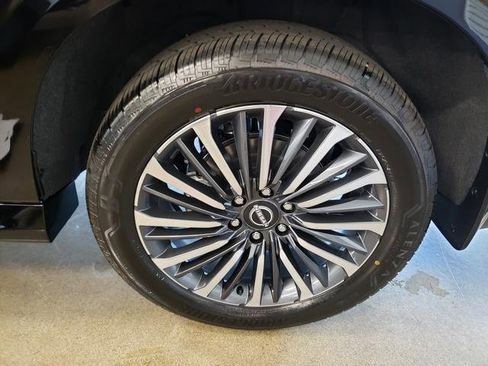 New 2025 Nissan Armada Platinum Reserve image 22