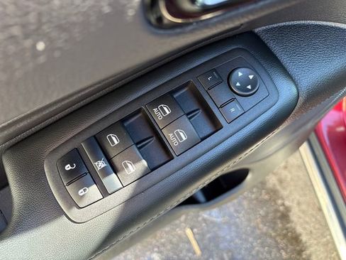 Certified 2024 Dodge Durango SXT image 26