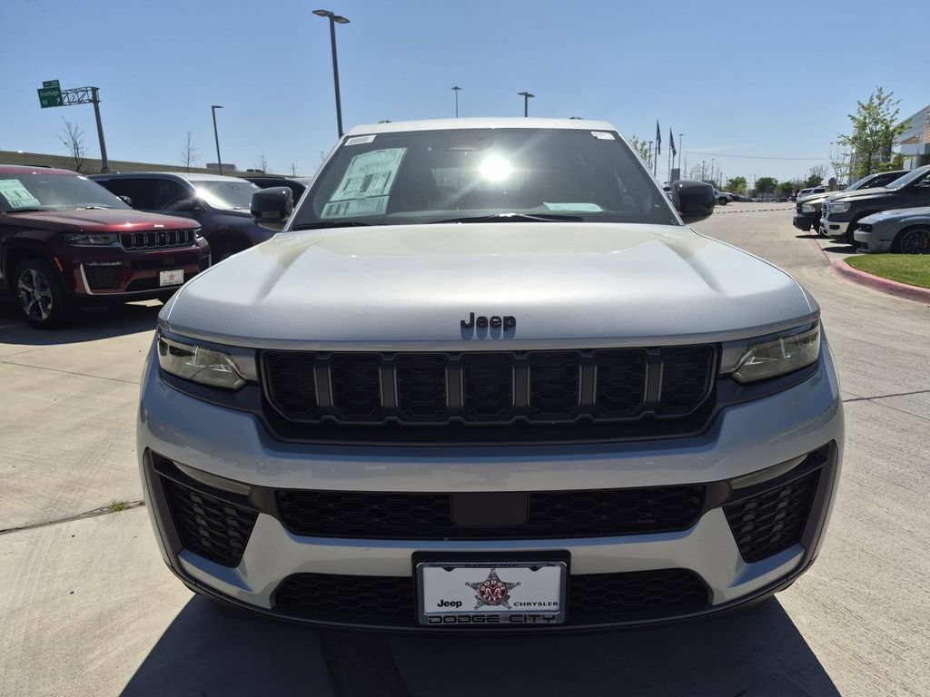 New 2026 Jeep Grand Cherokee Limited w/ Limited Altitude Package RWD image 28
