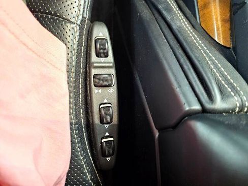 Used 2013 Mercedes-Benz G 550 image 18