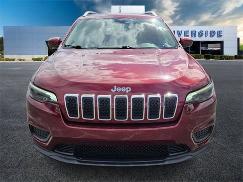 Used 2020 Jeep Cherokee Latitude image 2