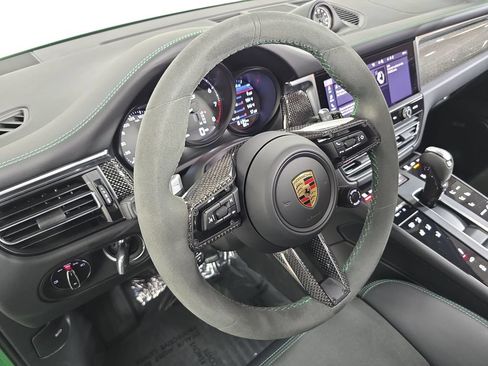 Certified 2024 Porsche Macan GTS AWD/4WD image 4