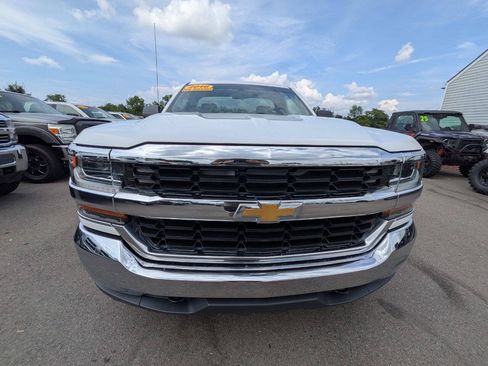 Used 2016 Chevrolet Silverado 1500 W/T w/ Chrome Bumper Package AWD/4WD image 5