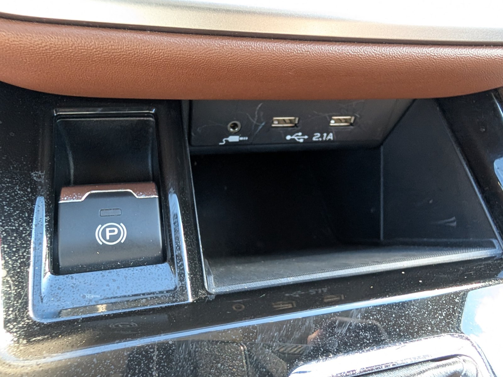 Used 2021 Subaru Outback Touring w/ Popular Package #2 AWD/4WD image 24