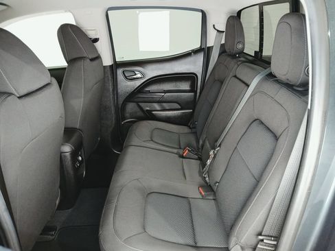 Used 2019 Chevrolet Colorado LT w/ LT Convenience Package AWD/4WD image 12