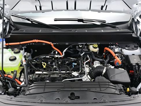 New 2026 Ford Maverick XL image 11