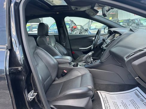 Used 2013 Ford Focus ST FWD image 13