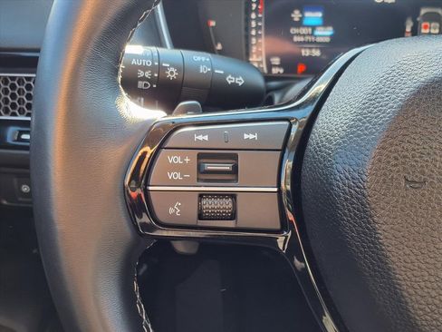 Used 2024 Honda Civic Touring image 16