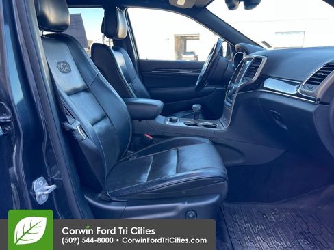 Used 2015 Jeep Grand Cherokee Overland AWD/4WD image 5