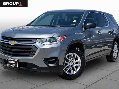 Used 2020 Chevrolet Traverse LS w/ LPO, Floor Liner Package FWD image 1