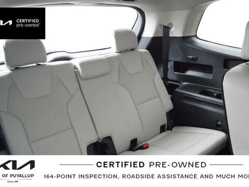 Certified 2024 Kia Telluride S w/ S Sunroof Package AWD/4WD image 15