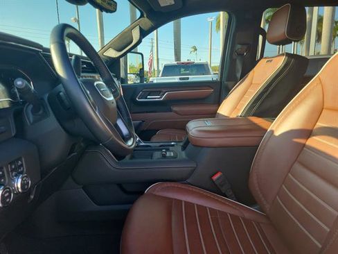 Used 2025 GMC Sierra 2500 Denali Ultimate w/ Max Trailering Package image 23