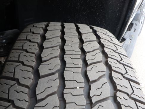 New 2025 GMC Hummer EV 3X image 17