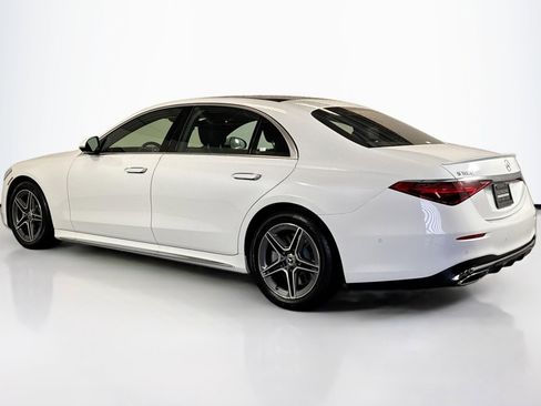 Certified 2025 Mercedes-Benz S 580 4MATIC Sedan image 7