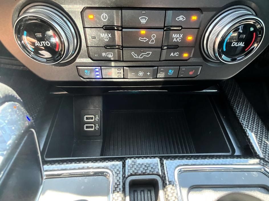 Used 2019 Ford F150 Lariat w/ Equipment Group 502A Luxury AWD/4WD image 36