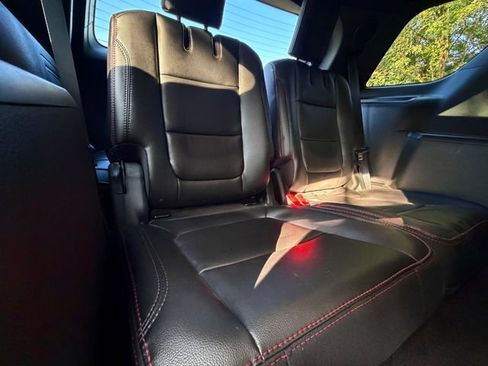 Used 2018 Ford Explorer Sport w/ Equipment Group 401A AWD/4WD image 38